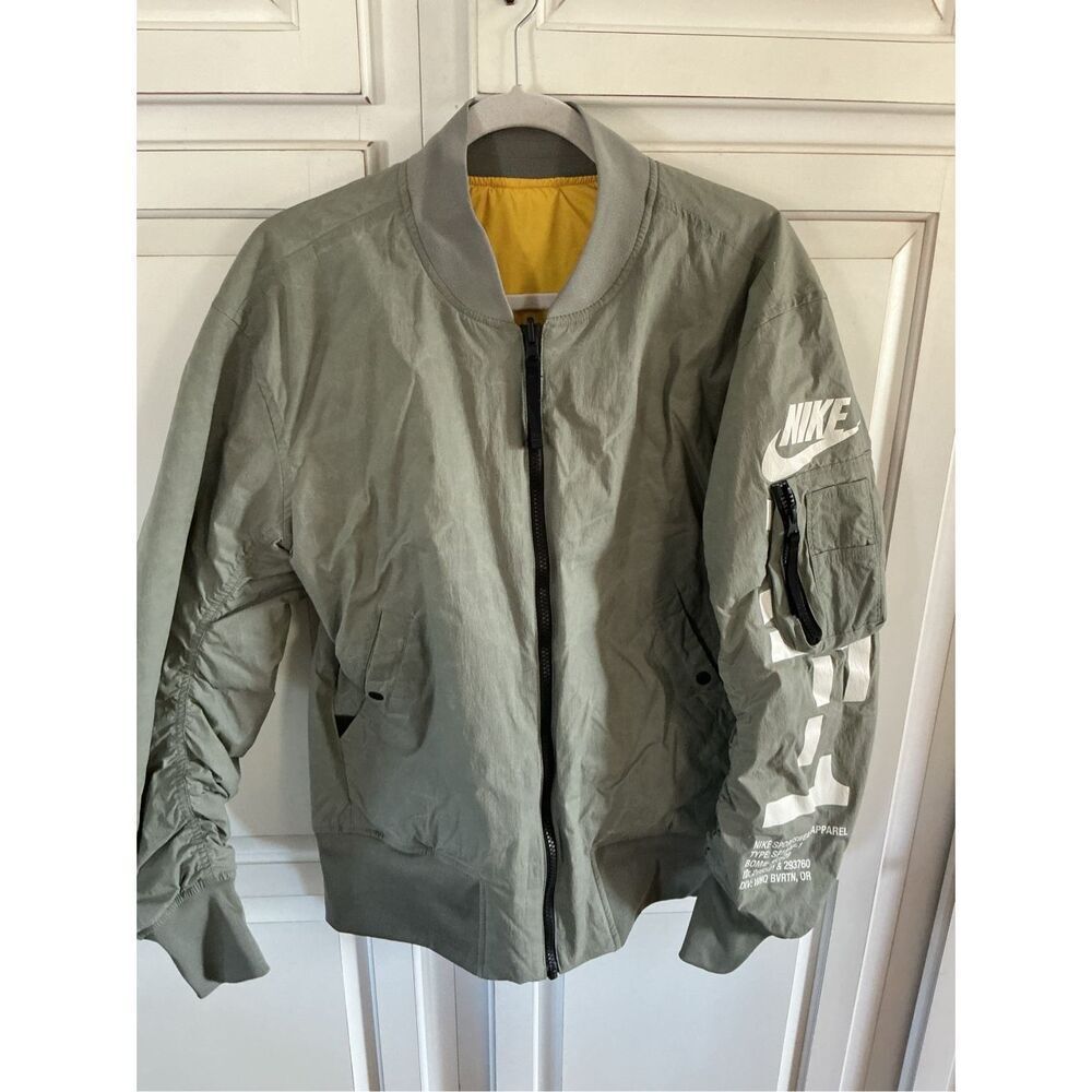 Nike Air Force 1 Reversible Bomber Jacket Sz S Dark Stucco Vivid Sulpher